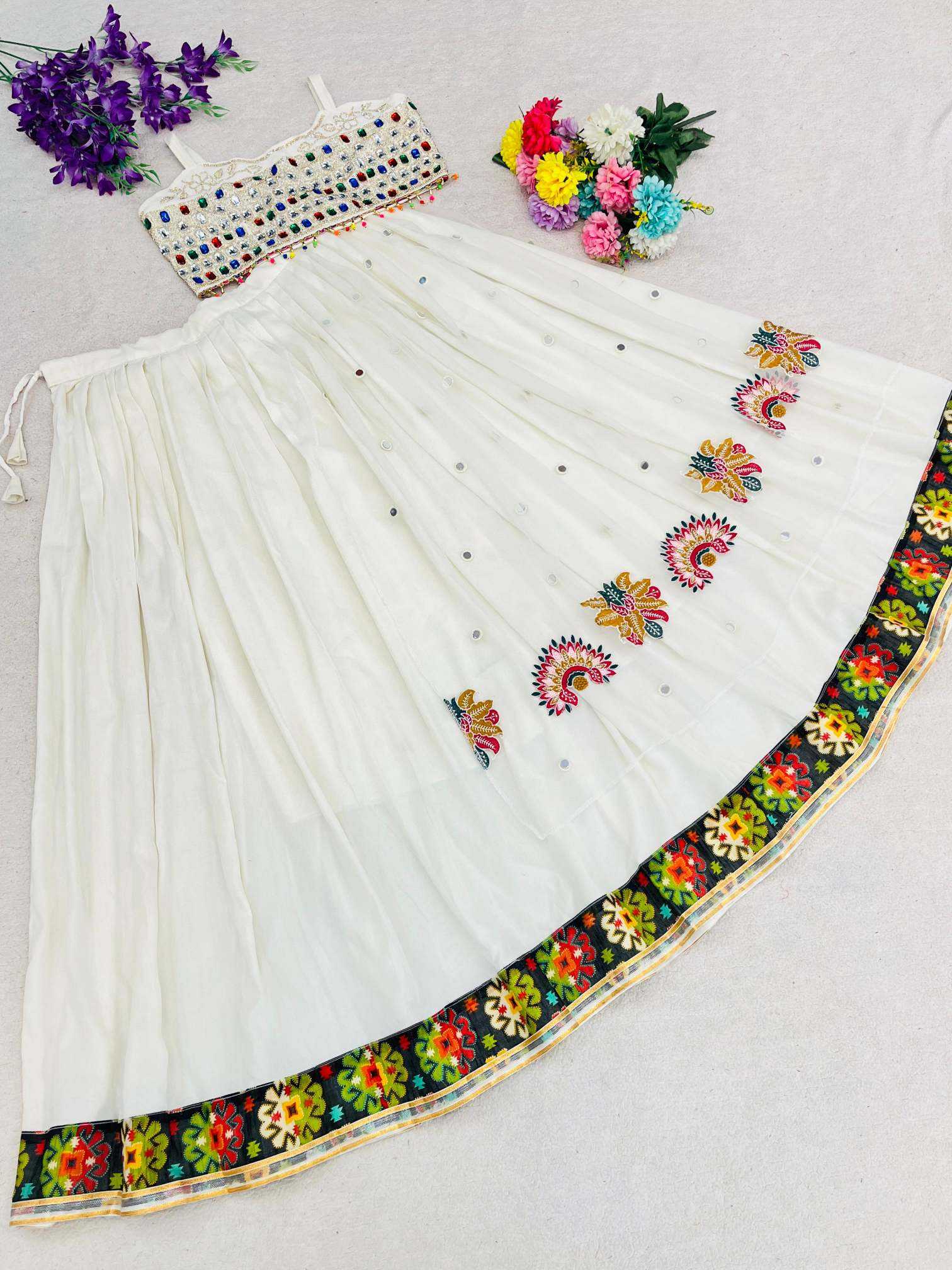 Aarohi Rayon Silk Chaniya Choli 3 Aarohi Rayon Silk Chaniya Choli - Image 3