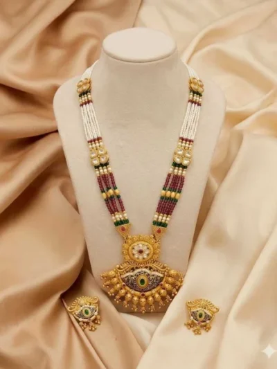 Ishani Pearl Pota Stone Necklace Set